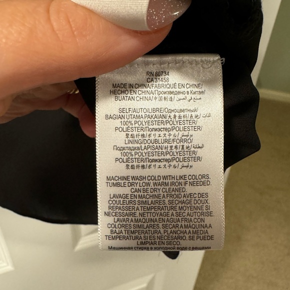 BCBG  Sheli color blocked halter top - Picture 8 of 8